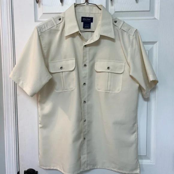 John Blair Men's Cream/ white Button Down Shirt - Picture 5 of 6